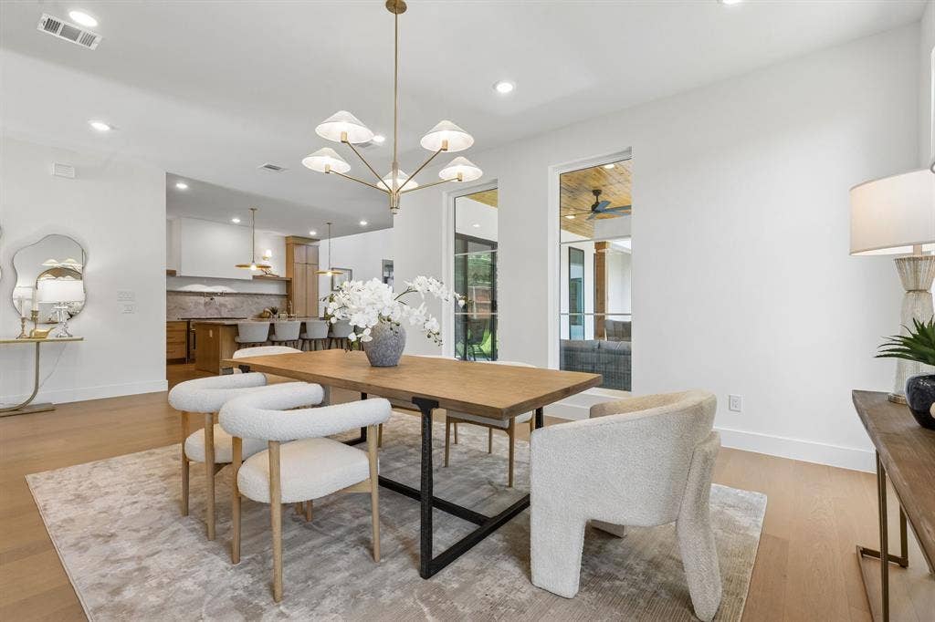 6402 Kenwood Avenue, Dallas, TX 75214 6402 Kenwood Avenue, Dallas, TX 75214
