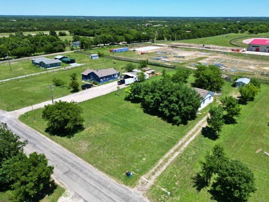 Property photo for 310 Broadway Avenue, Anna, TX