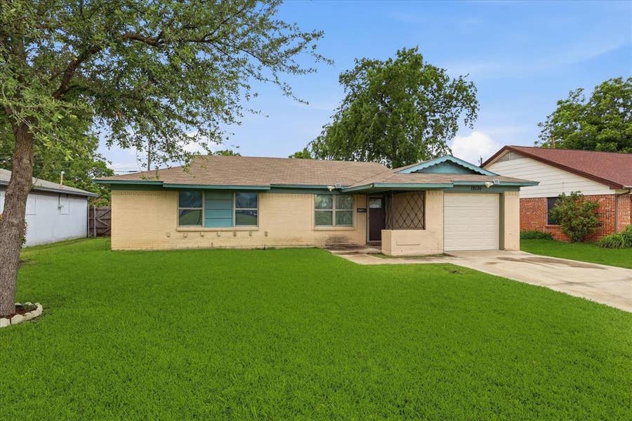 Property photo for 12135 Amsterdam Road, Farmers Branch, TX
