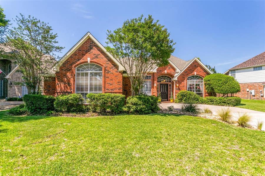 Property photo for 625 Palm Desert Drive, Garland, TX