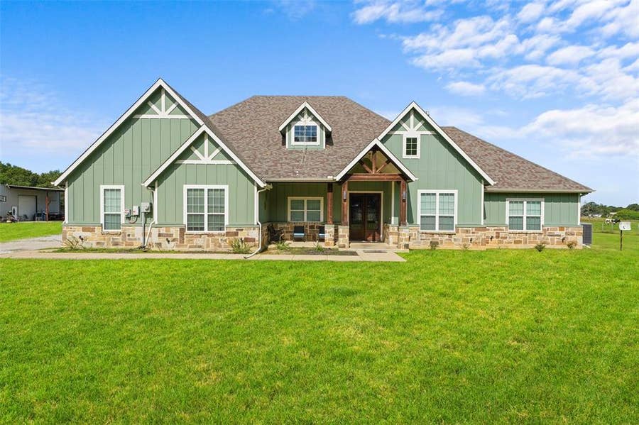 Property photo for 17034 Cr-4064, Kemp, TX