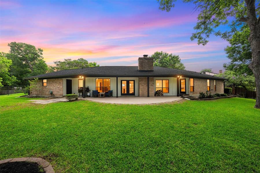 Property photo for 3241 Village Park Drive, Waco, TX