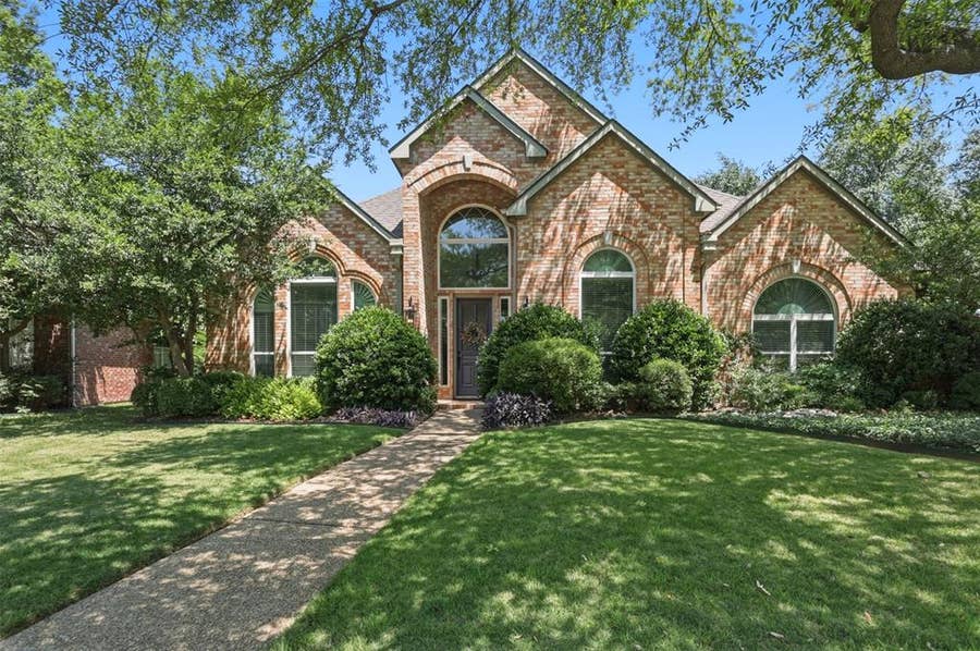 Property photo for 2541 Hickory Ridge Drive, Plano, TX