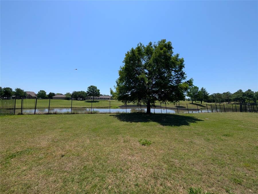 Property photo for 9418 Glenshee Drive, Rowlett, TX