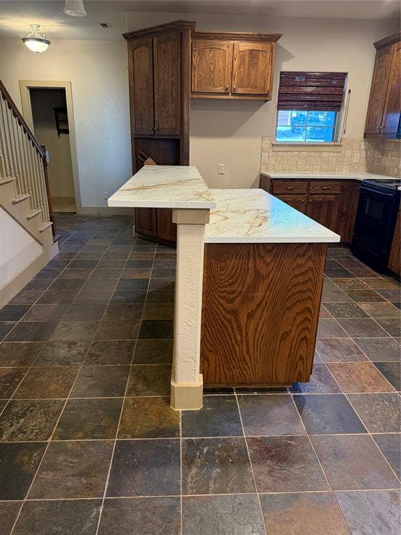 413 Collins Street, Argyle, TX 76226 New countertops