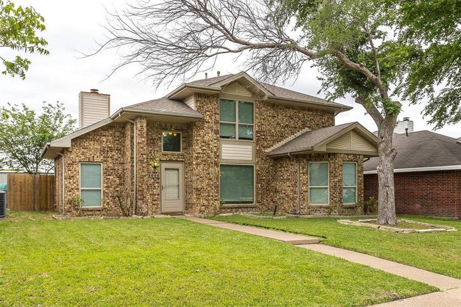 Property photo for 3005 David Drive, Rowlett, TX
