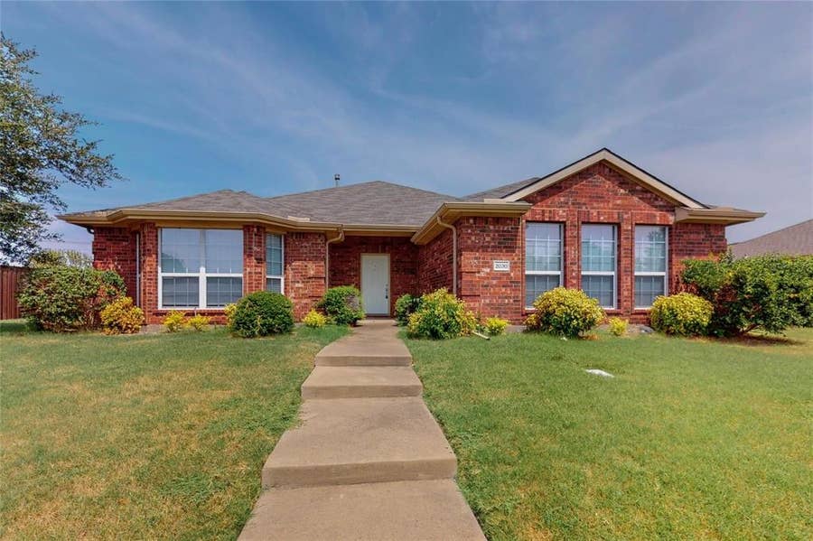 Property photo for 2030 New Holland Drive, Rockwall, TX