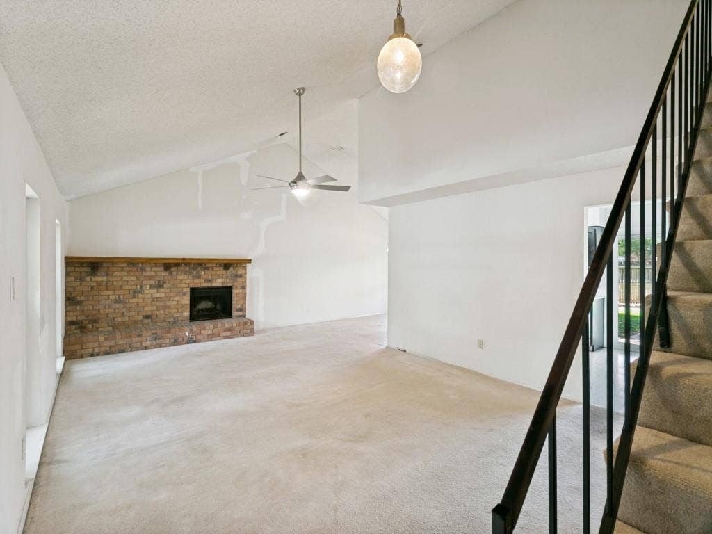 1706 Acorn Drive, Euless, TX 76039 1706 Acorn Drive, Euless, TX 76039