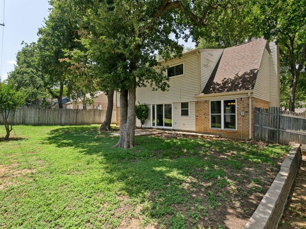 1706 Acorn Drive, Euless, TX 76039 1706 Acorn Drive, Euless, TX 76039