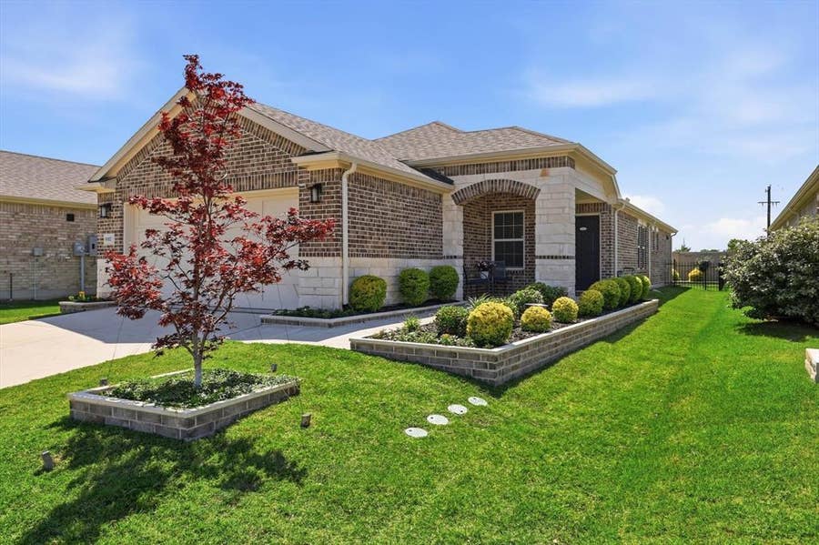 Property photo for 9317 Riverlight Road, McKinney, TX