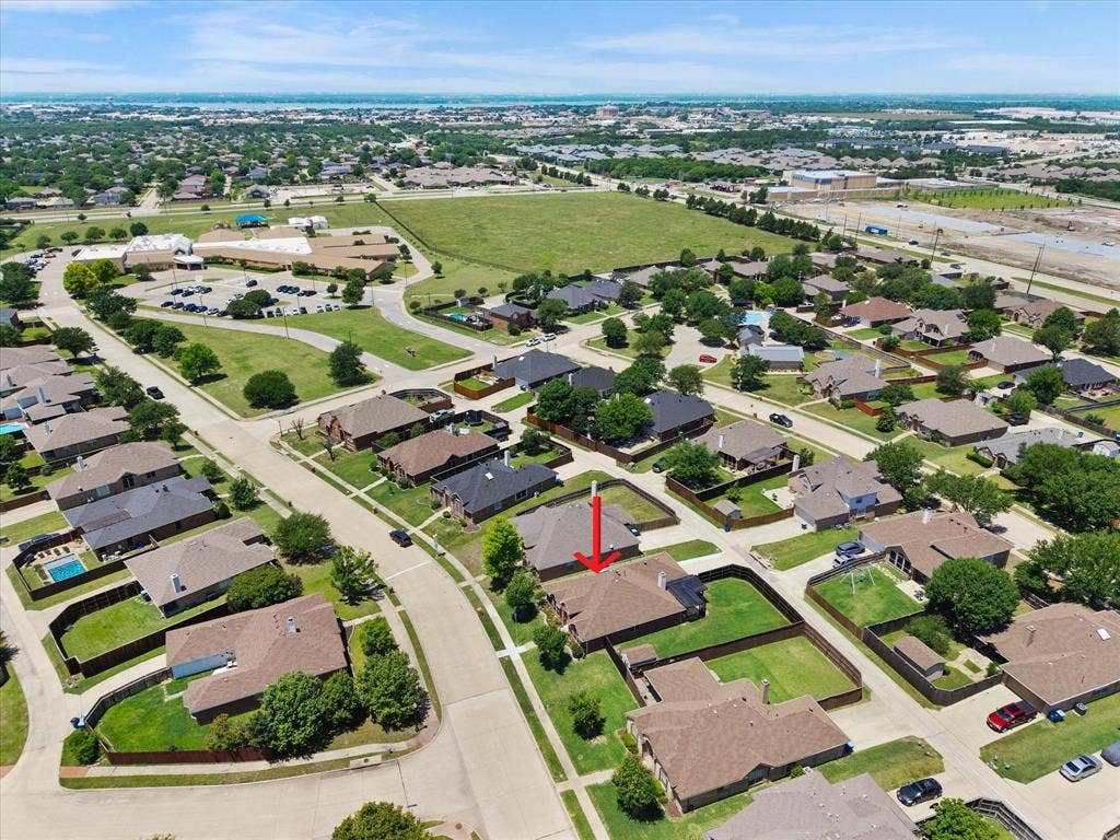 Lofland Farm's amenity center and the onsite elementary school are just a short walk from the home.