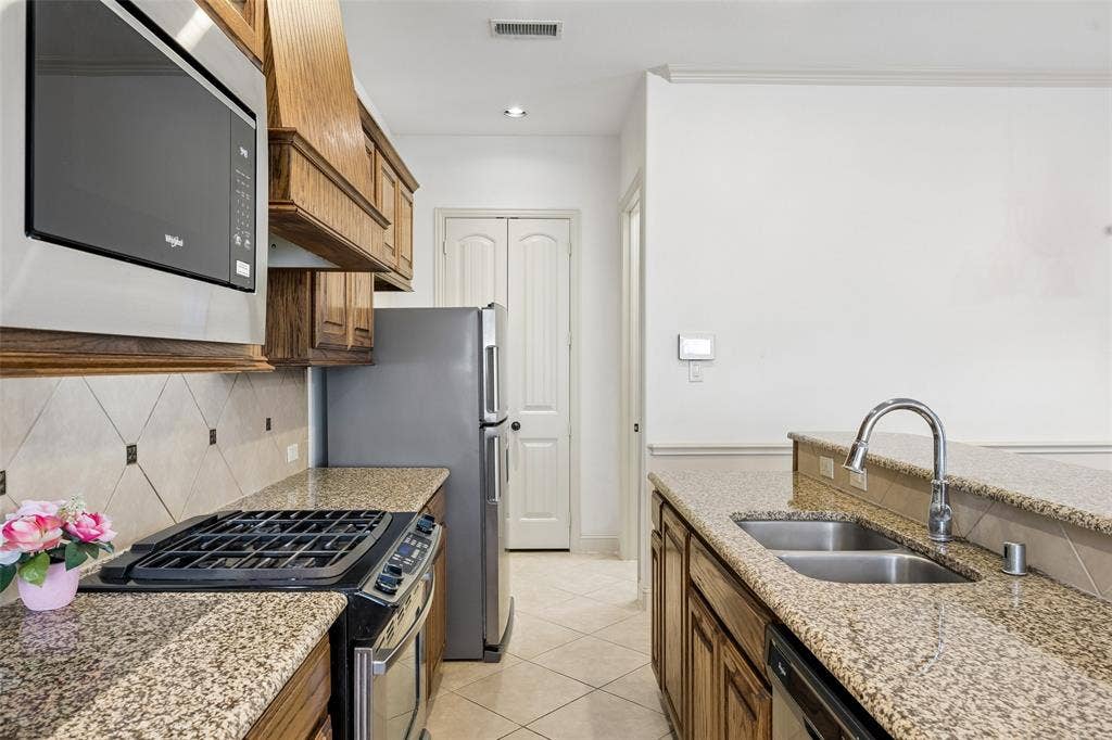 5004 Province Place, Irving, TX 75038