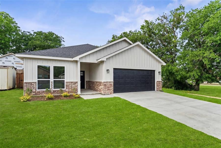 Property photo for 3310 Pickett Street, Greenville, TX