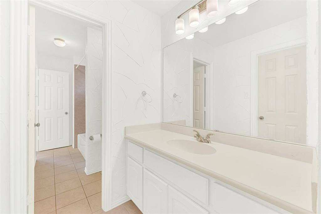 6245 Ryeworth Drive, Frisco, TX 75035 6245 Ryeworth Drive, Frisco, TX 75035