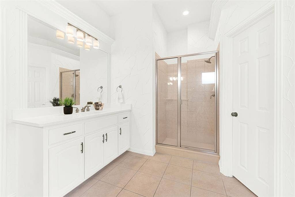 6245 Ryeworth Drive, Frisco, TX 75035 6245 Ryeworth Drive, Frisco, TX 75035