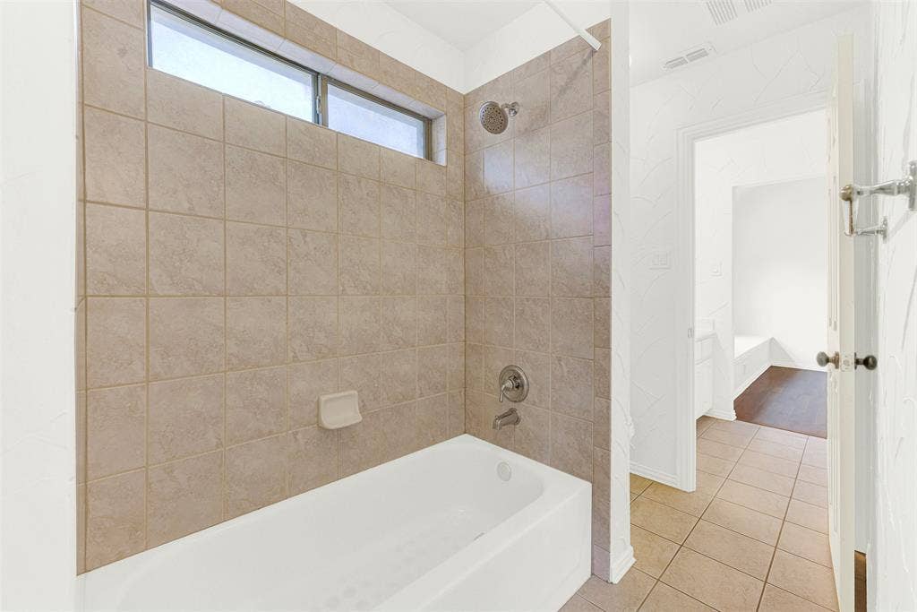 6245 Ryeworth Drive, Frisco, TX 75035 6245 Ryeworth Drive, Frisco, TX 75035