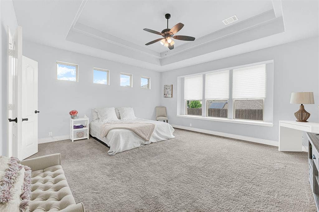 2413 Turning Leaf Lane, Midlothian, TX 76065