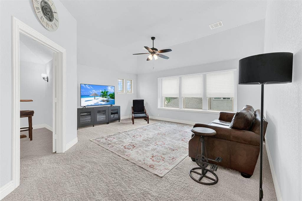 2413 Turning Leaf Lane, Midlothian, TX 76065