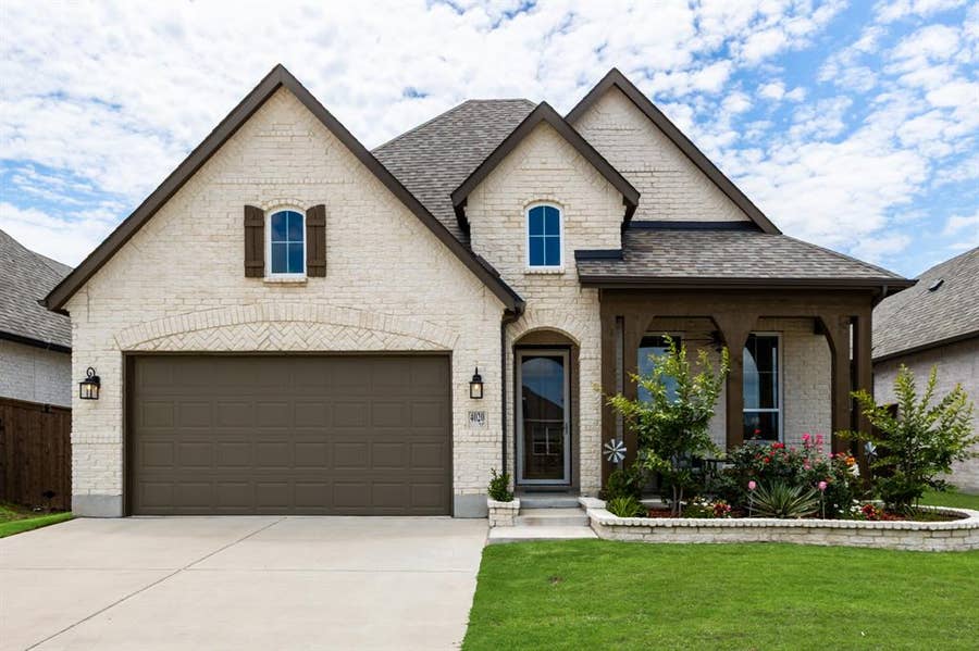 Property photo for 4020 Grotto Drive, Royse City, TX