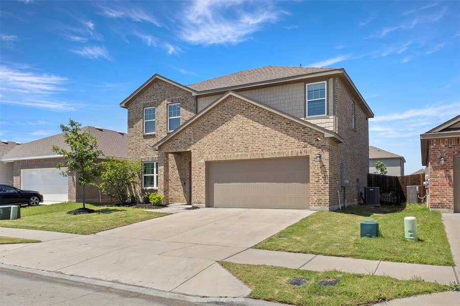 Property photo for 1508 Ancer Way, Fort Worth, TX