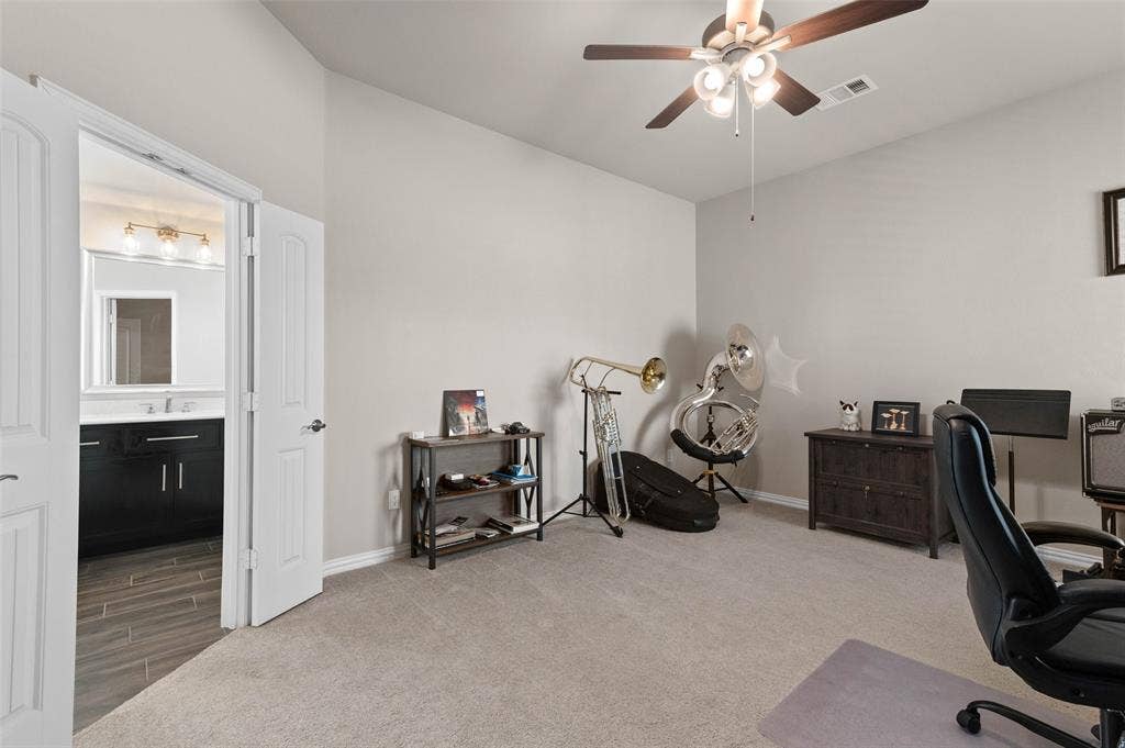 800 Beckington Drive, Shady Shores, TX 76208 Secondary Primary bedroom located upstairs!