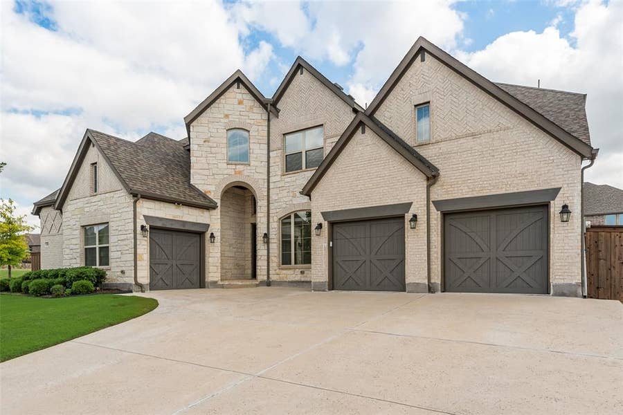 Property photo for 10687 Clarita Lane, Frisco, TX