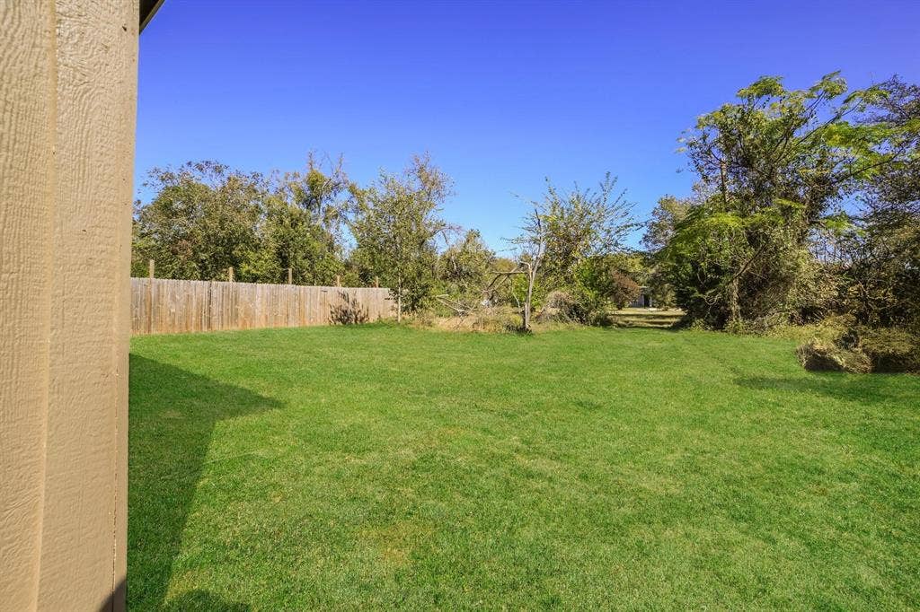 823 Dawson Street, Waco, TX 76704 823 Dawson Street, Waco, TX 76704