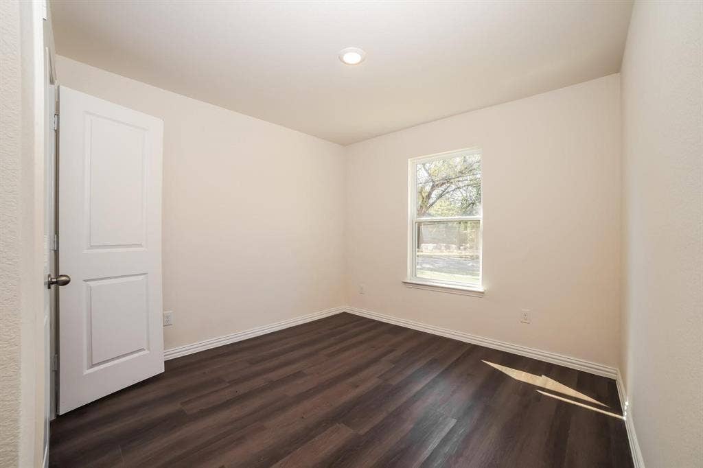 823 Dawson Street, Waco, TX 76704 823 Dawson Street, Waco, TX 76704