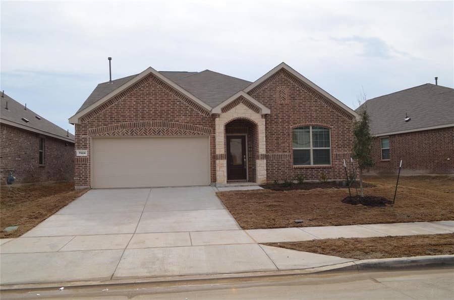 Property photo for 7924 Lindheimer Lane, McKinney, TX