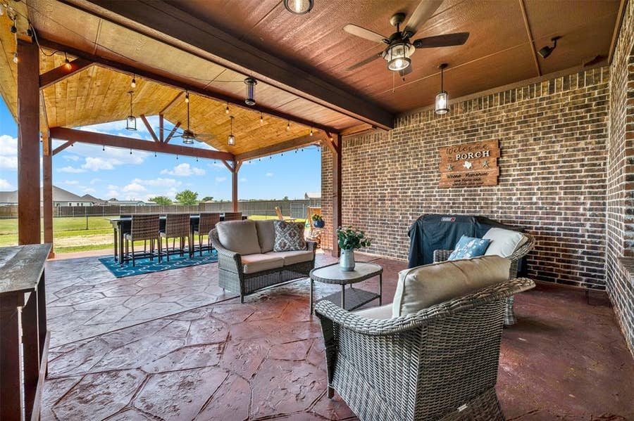 Property photo for 6552 Oak Ridge Court, Royse City, TX