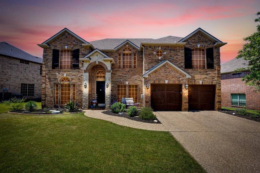 Property photo for 12105 Fairway Meadows Drive, Fort Worth, TX