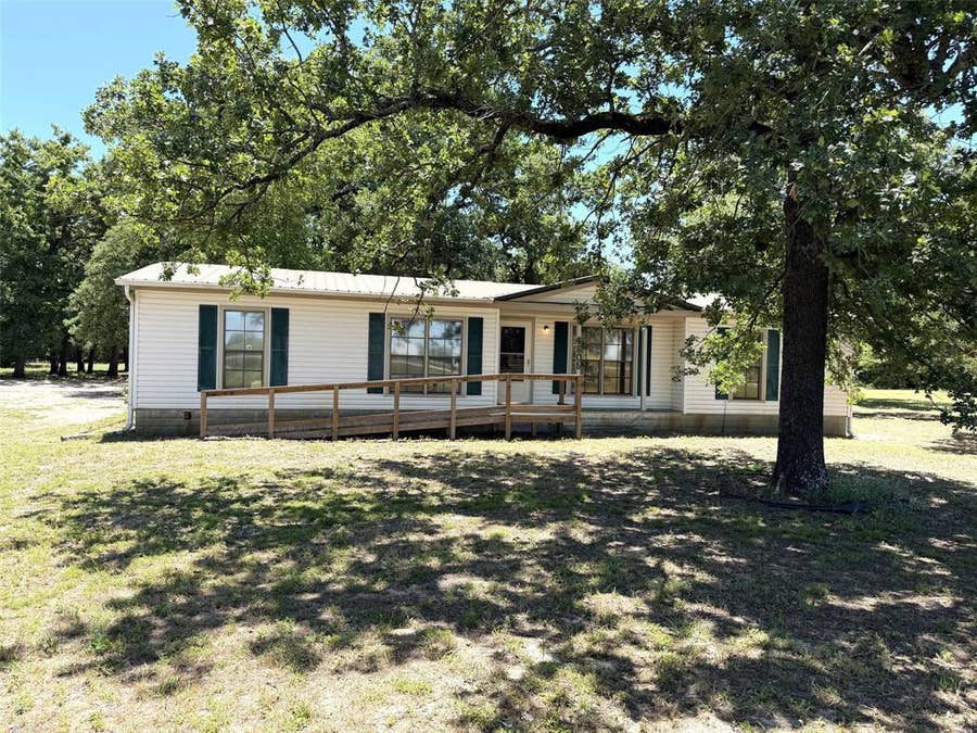 Property photo for 4905 Fm 2709, Athens, TX