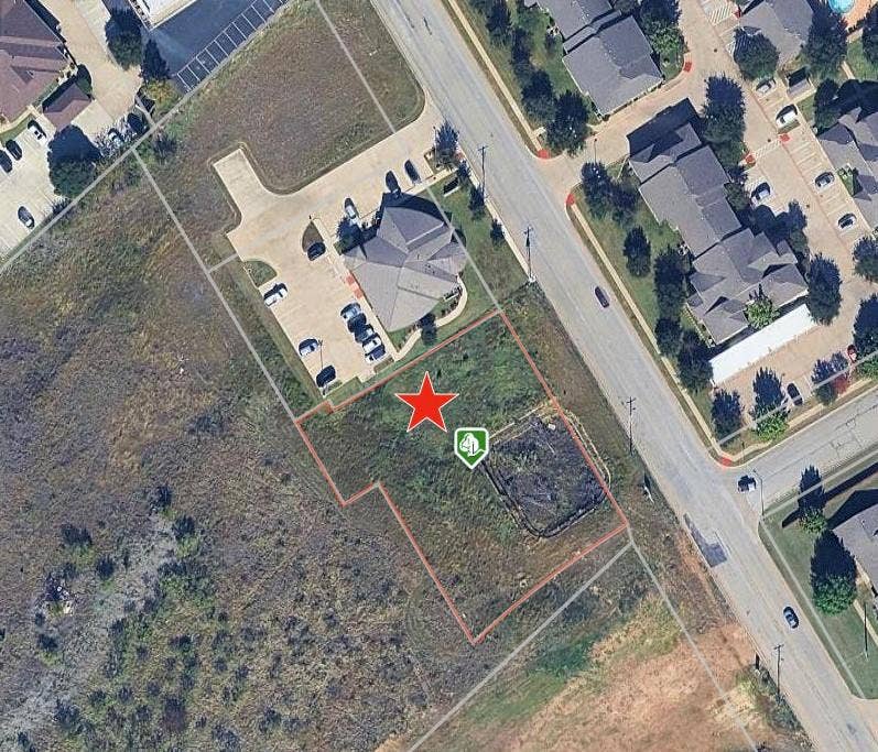 Property photo for 1120 N Meadows Drive, Granbury, TX