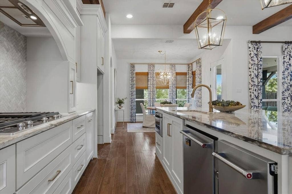 339 Creekview Terrace, Aledo, TX 76008 339 Creekview Terrace, Aledo, TX 76008