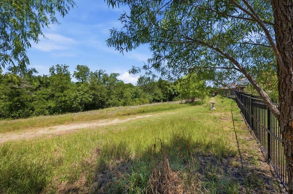 339 Creekview Terrace, Aledo, TX 76008 Greenbelt with Trails