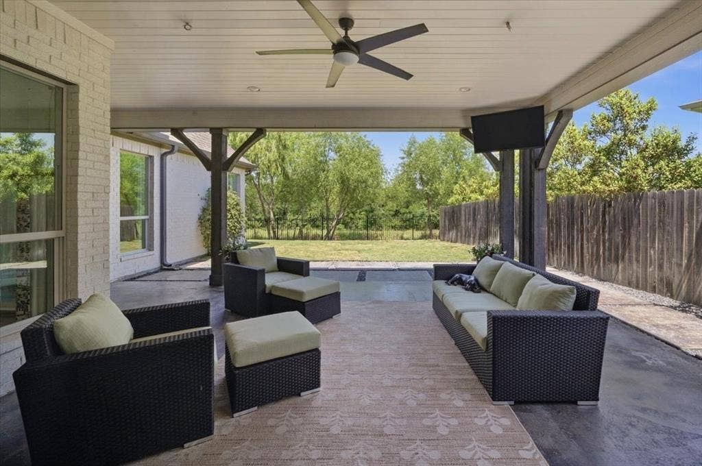 339 Creekview Terrace, Aledo, TX 76008 339 Creekview Terrace, Aledo, TX 76008