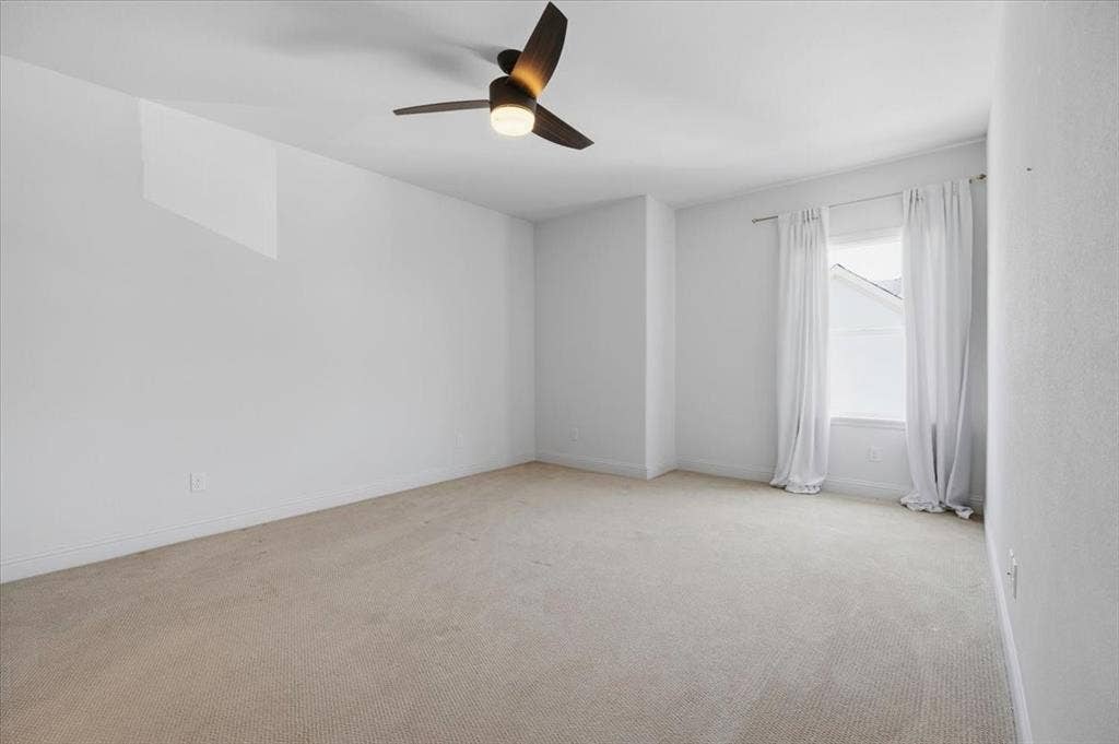 339 Creekview Terrace, Aledo, TX 76008 Upstairs Bedroom #1
