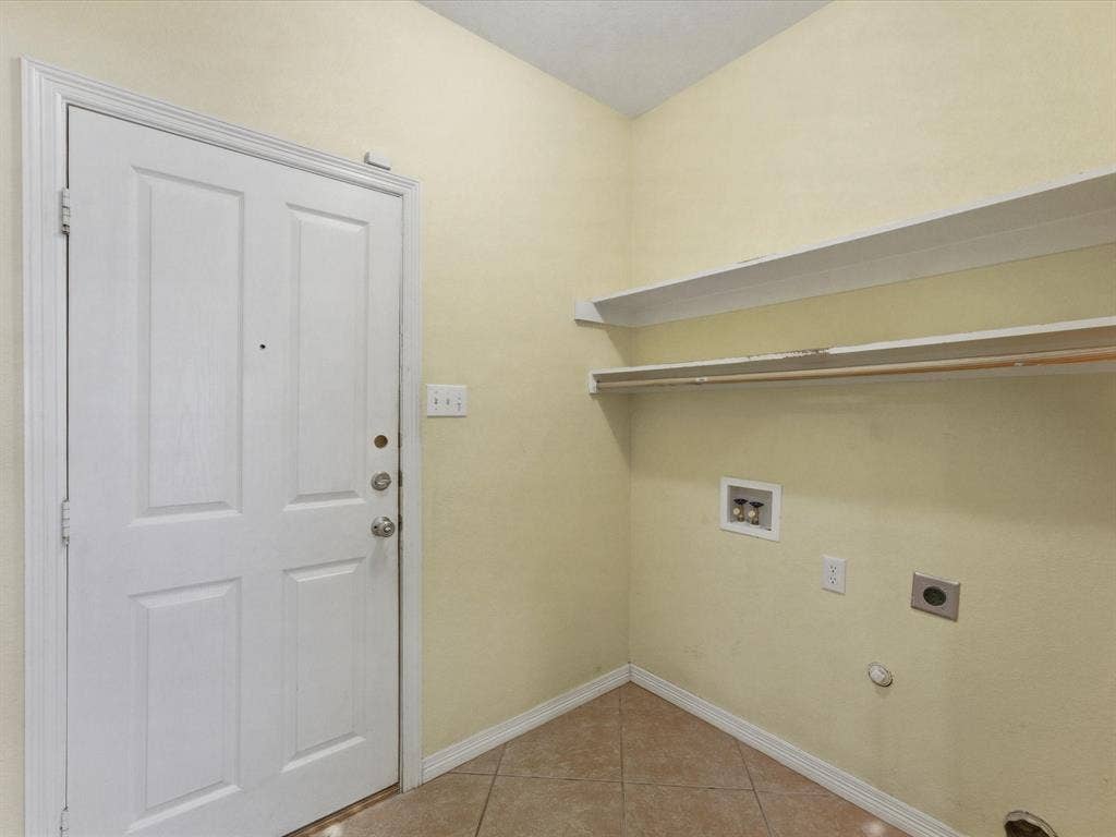 208 Red Wolf Lane, Red Oak, TX 75154 208 Red Wolf Lane, Red Oak, TX 75154