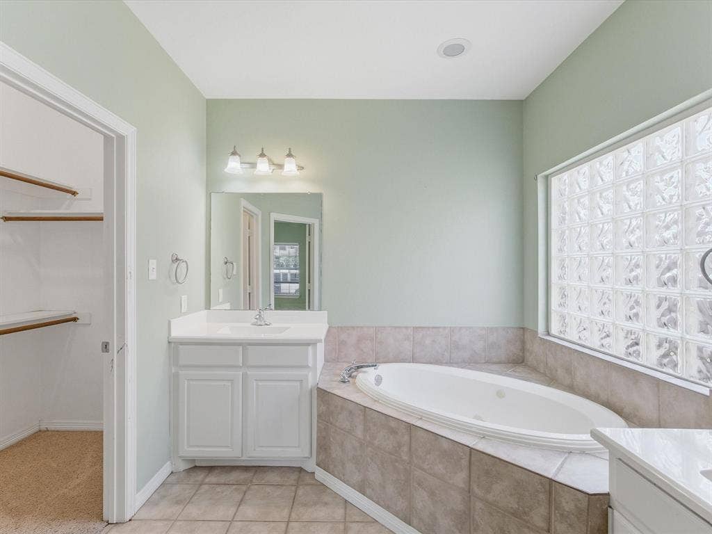 208 Red Wolf Lane, Red Oak, TX 75154 208 Red Wolf Lane, Red Oak, TX 75154