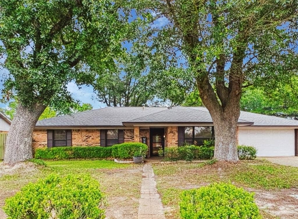 710 Bunny Rabbit Road, Athens, TX 75751 710 Bunny Rabbit Road, Athens, TX 75751