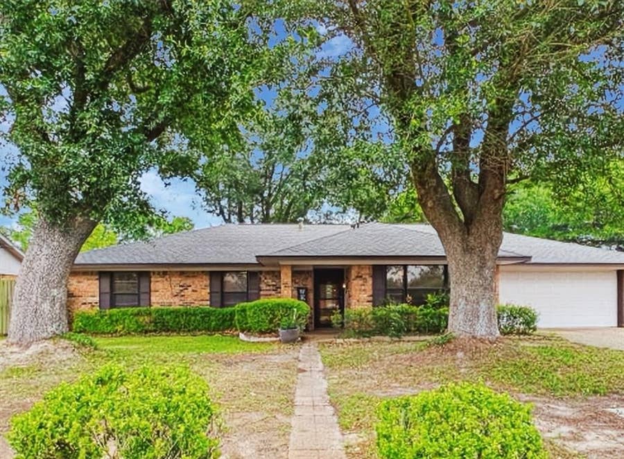 Property photo for 710 Bunny Rabbit Road, Athens, TX