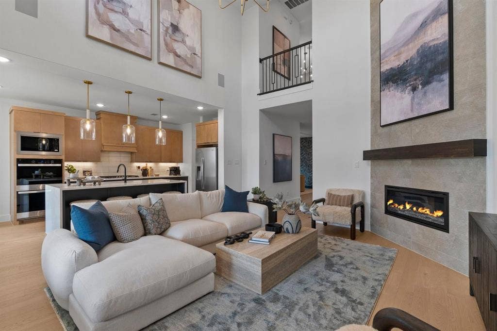 1848 Autumn Sage Drive, Argyle, TX 76226 Representative