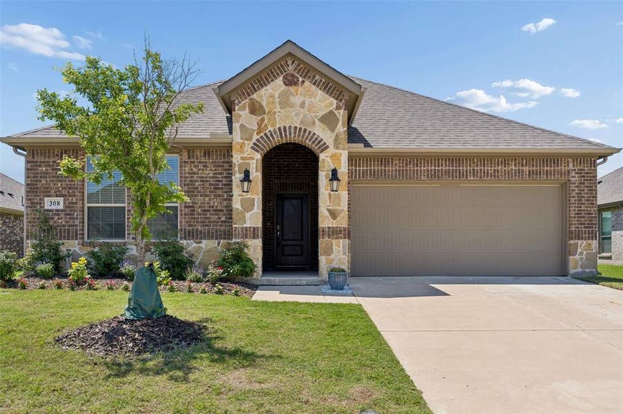 Property photo for 308 Tate Lane, Anna, TX