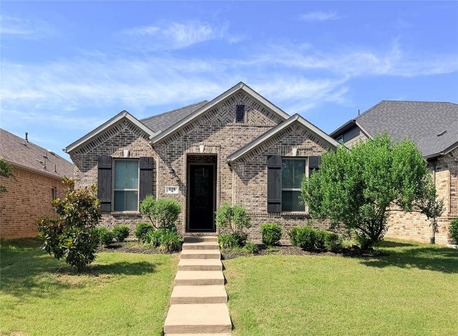 Property photo for 428 Gibbons Creek Trail, McKinney, TX