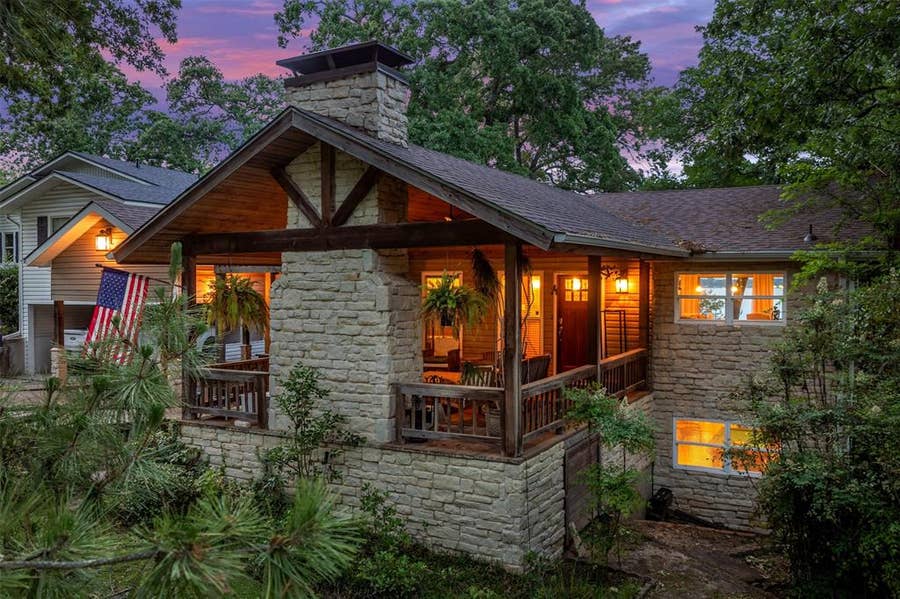 Property photo for 201 Edythe Dee Lane, Mabank, TX