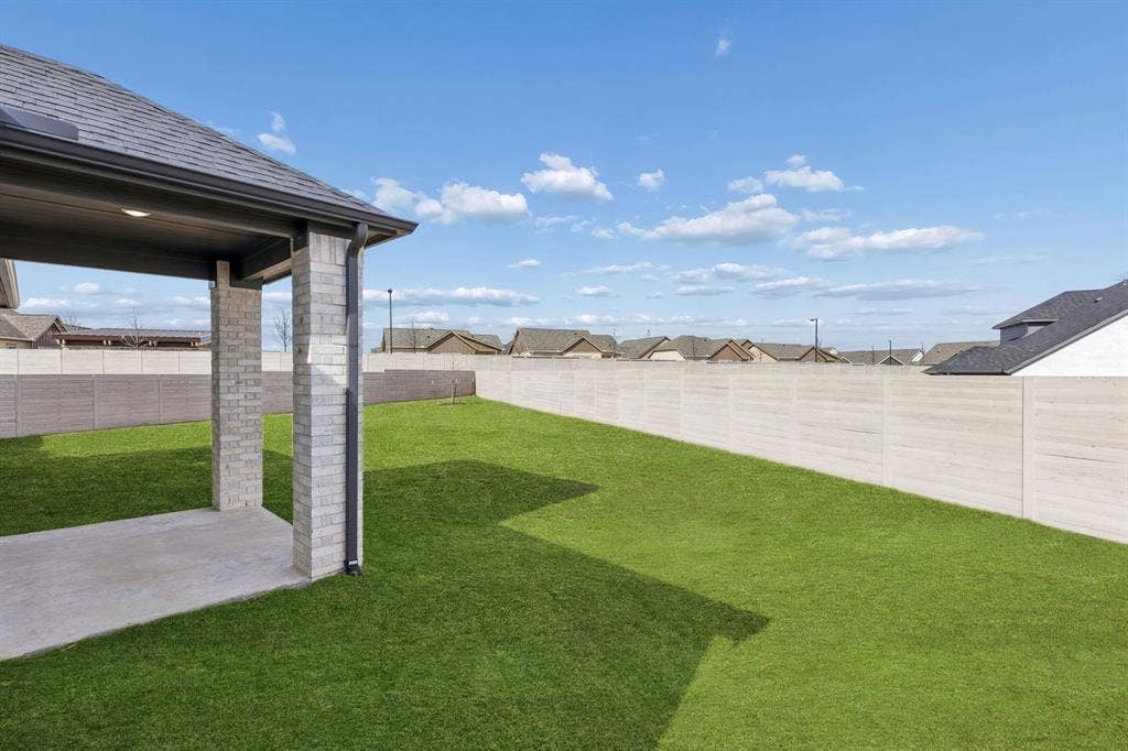 733 Lyft Lane, Aledo, TX 76008 Covered Patio in the Stanley II home plan by Trophy Signature Homes – REPRESENTATIVE PHOTO