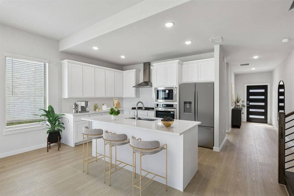 733 Lyft Lane, Aledo, TX 76008 Kitchen in the Stanley II home plan by Trophy Signature Homes – REPRESENTATIVE PHOTO