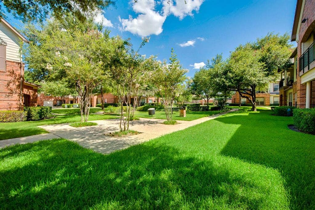 2524 Preston Road, #1501, Plano, TX 75093 Green Area