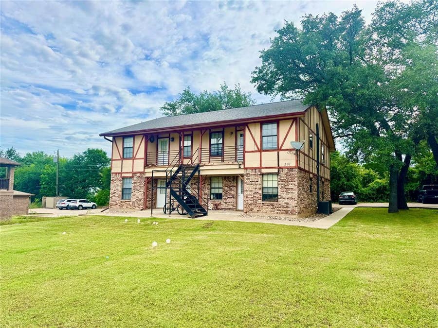 Property photo for 301 Shady Grove Drive, #A, Granbury, TX