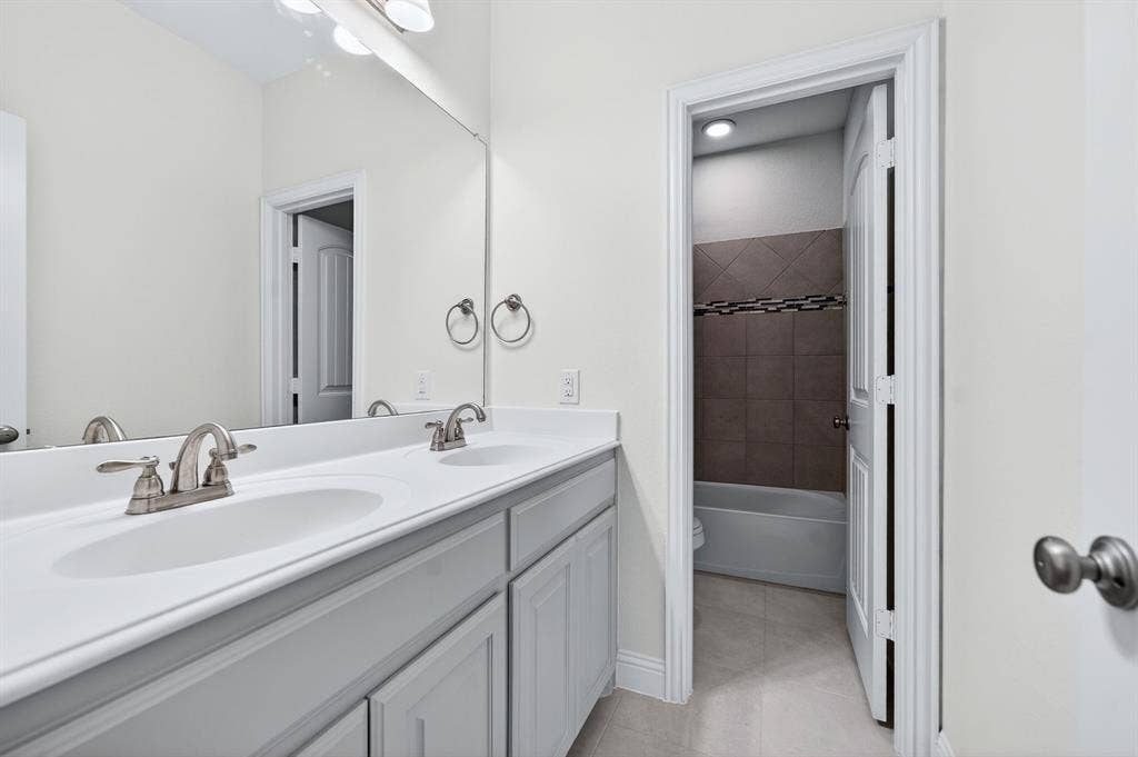 922 Amber Knoll Drive, Rockwall, TX 75087 922 Amber Knoll Drive, Rockwall, TX 75087